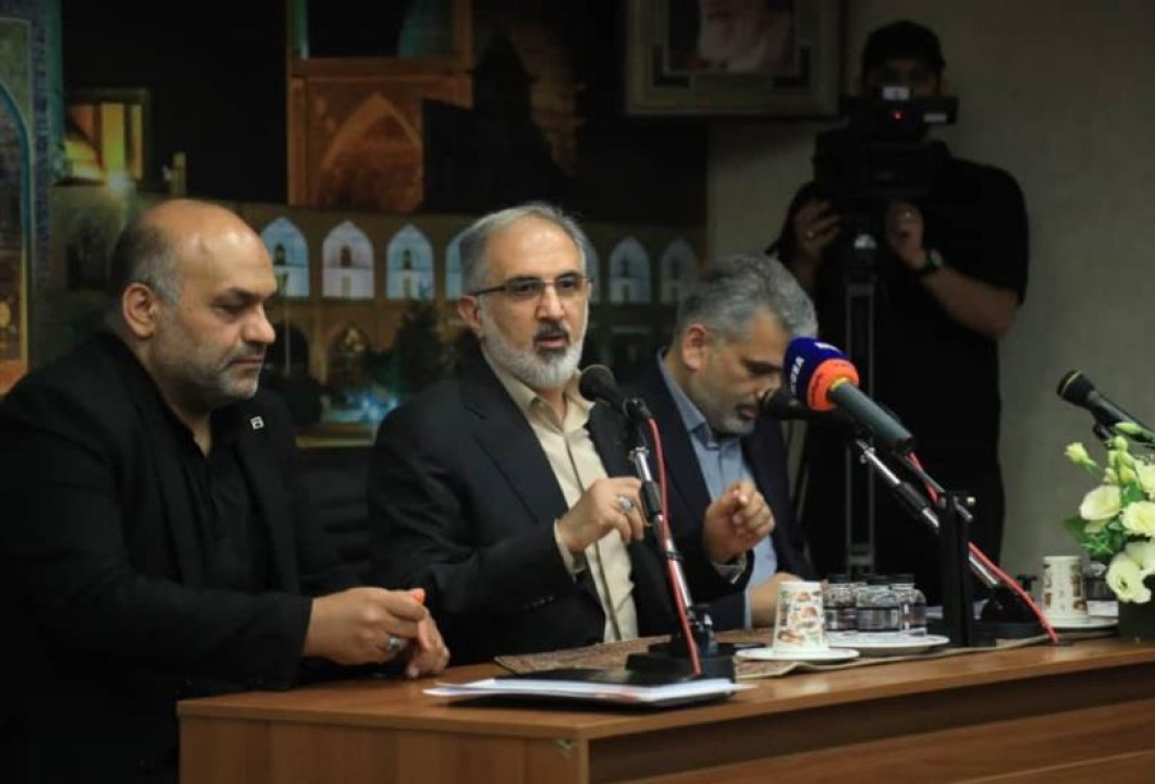 نشست صمیمانه مدیرعامل بانک مسکن با روسای شعب اصفهان